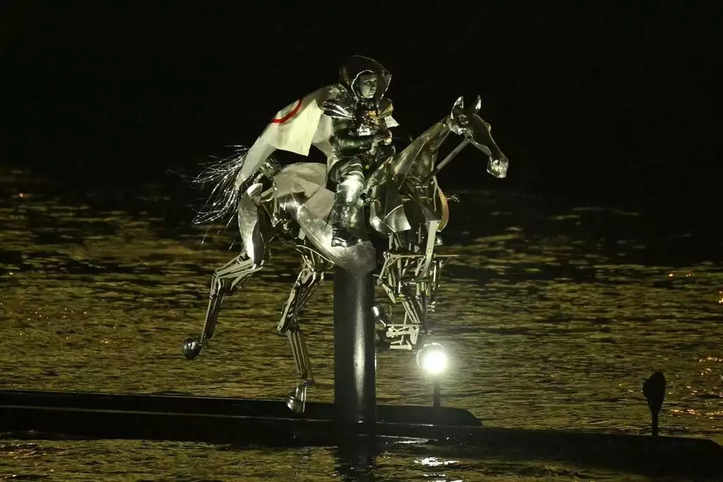 Cheval metallique JO Paris 2024