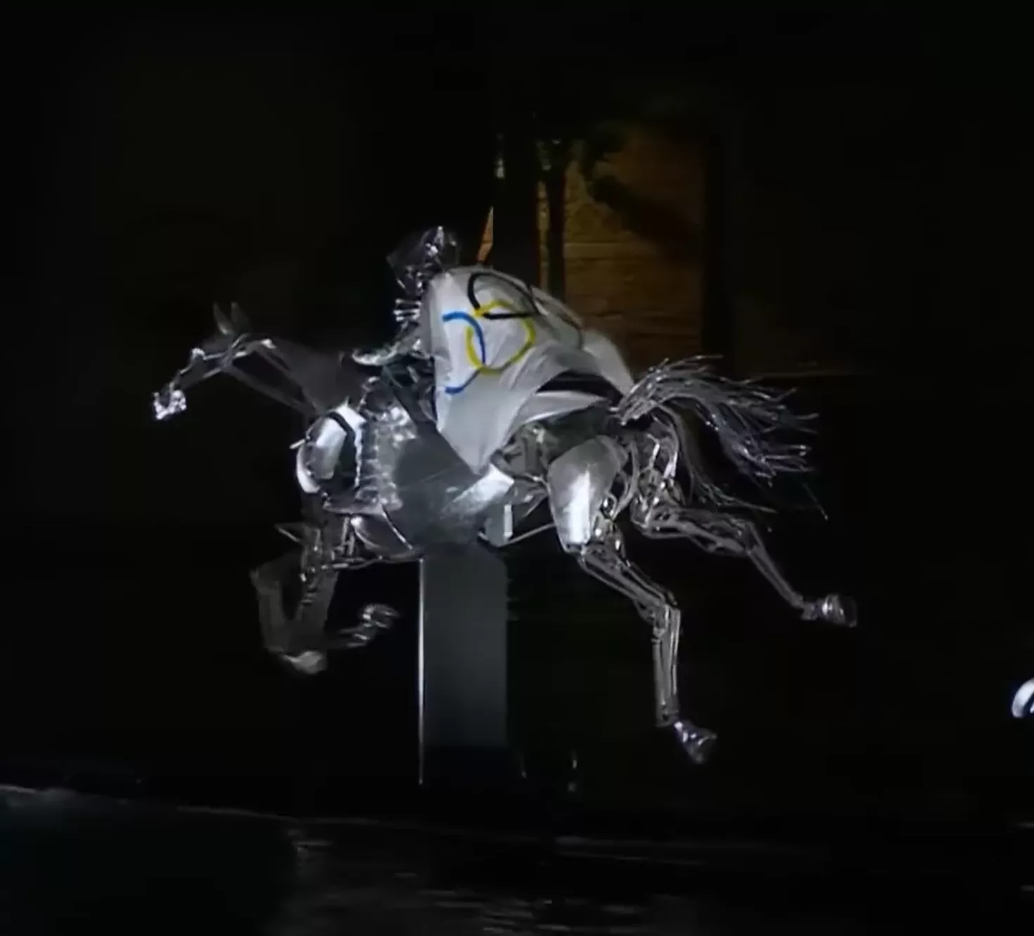 Le cheval mécanique de Paris 2024 débarque à Lyon