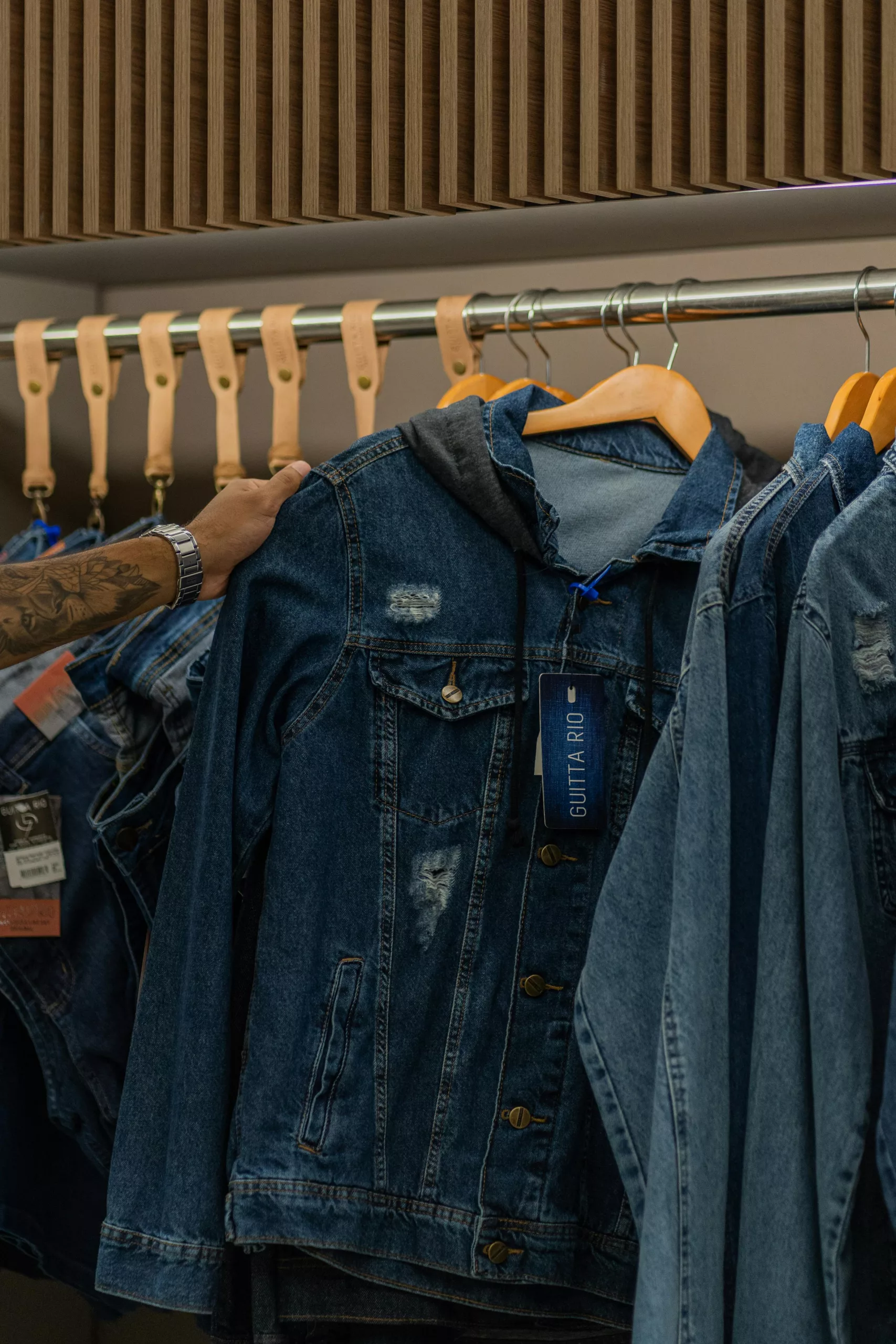 Le Paris vintage : un eldorado rebelle pour le shopping