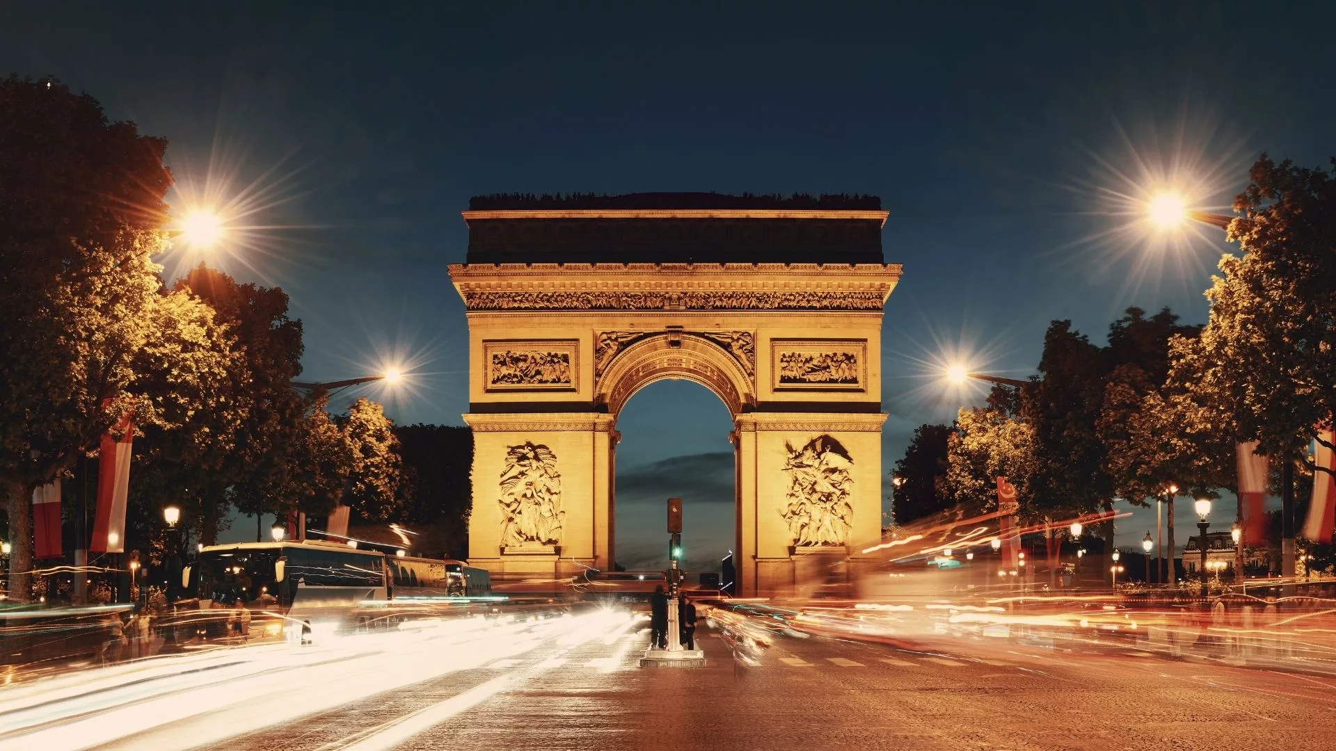 Station porte de clignancourt, porte d’histoire et de vie locale