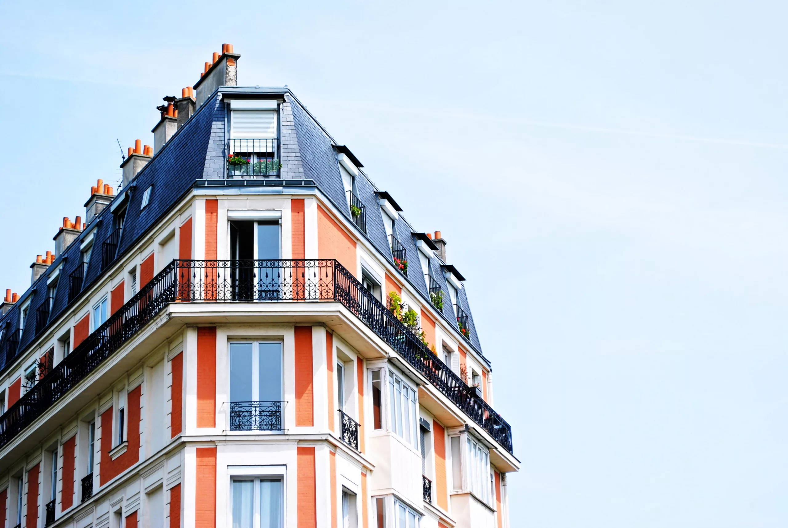 Les quartiers étudiants : comment assurer son logement à Paris ?